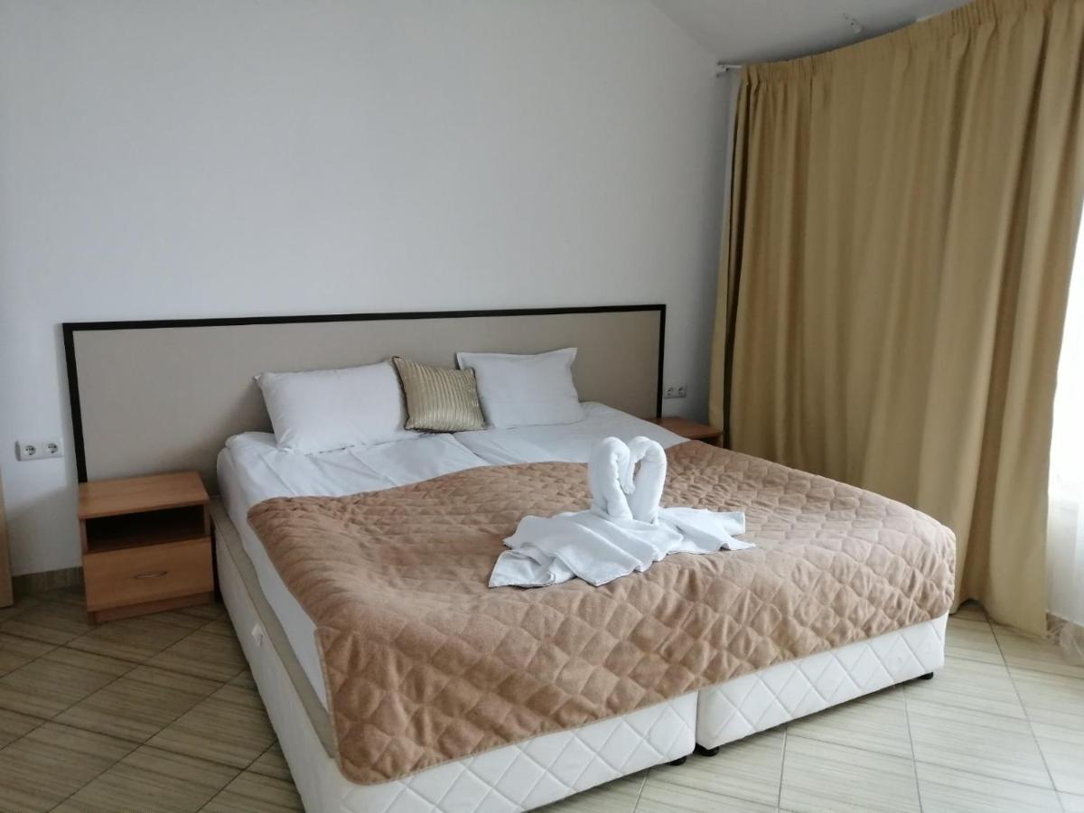 Thermal Hotel Seven Seasons บันยา ภายนอก รูปภาพ